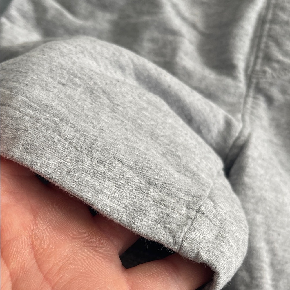 Boys M (7-8) gray sweatShorts - Picture 7 of 8